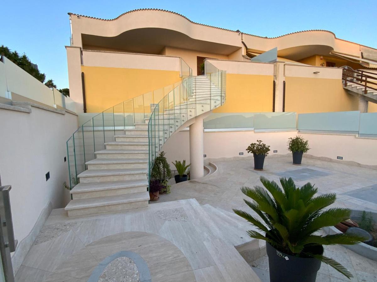 Oasi Nel Deserto Bed & Breakfast Custonaci Exterior foto