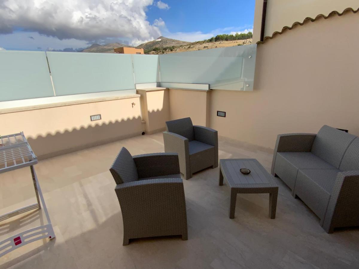 Oasi Nel Deserto Bed & Breakfast Custonaci Exterior foto